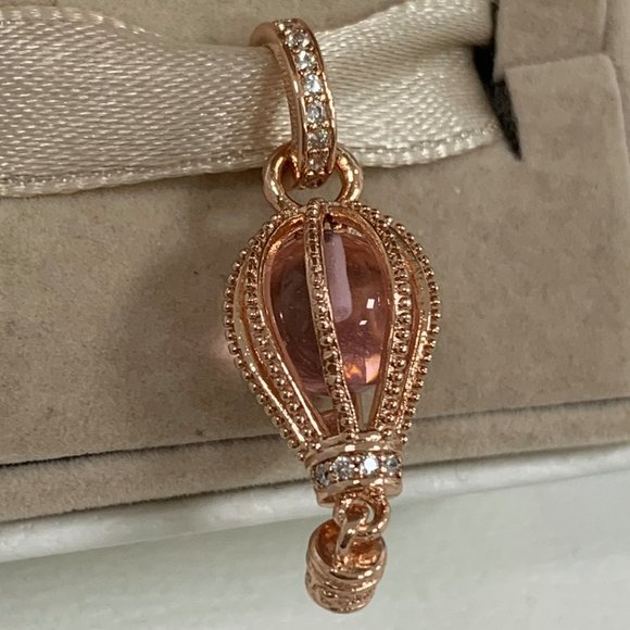 Pandora Sparkling Pink Hot Air Balloon Dangle - Picture 3 of 5
